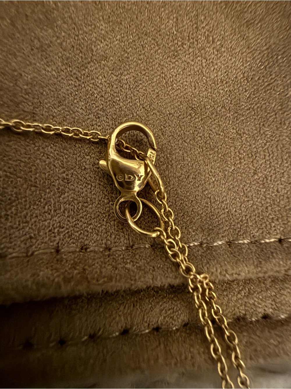 David Yurman 18K 'A' Initial Charm Necklace - Picture 3 of 6